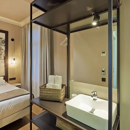 Hostal Central Barcelona Pensjonat 2*