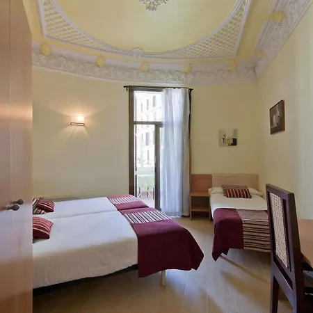 Hostal Central Barcelona Barcelona