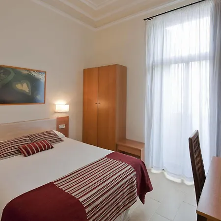 Hostal Central Barcelona Pensión 2*