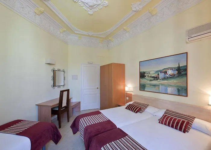 Hostal Central Barcelona 2* Barcelona